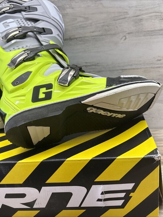 Gaerne SG12 Boot Black/Yellow/gray Size 9 Men’s Motocross Motorcycle Atv main image 9